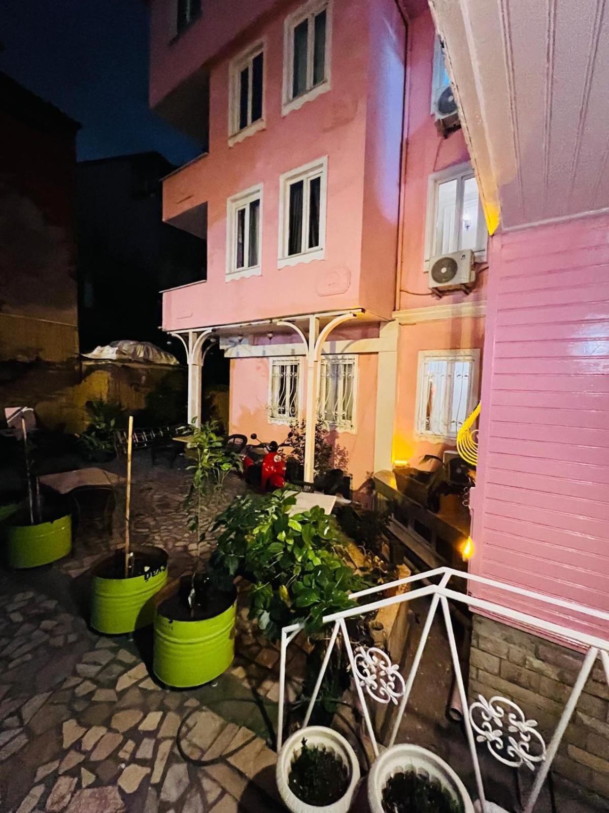 Pembe Koesk Old City Center Istanbul Exterior photo