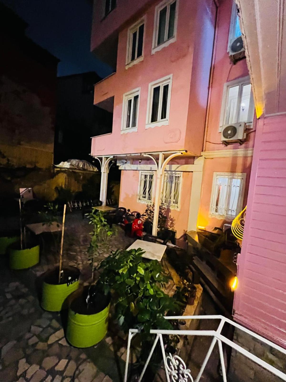 Pembe Koesk Old City Center Istanbul Exterior photo