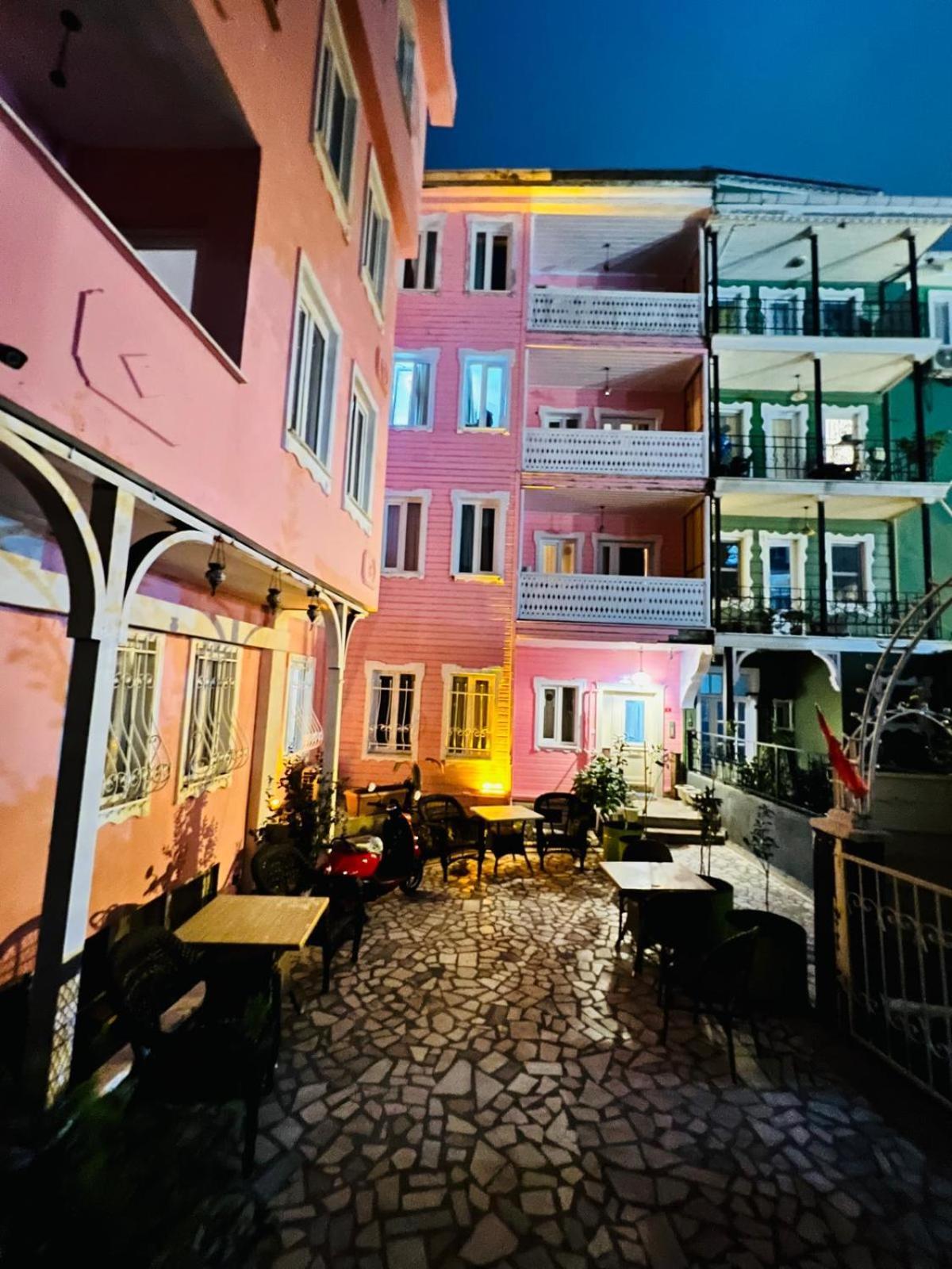 Pembe Koesk Old City Center Istanbul Exterior photo