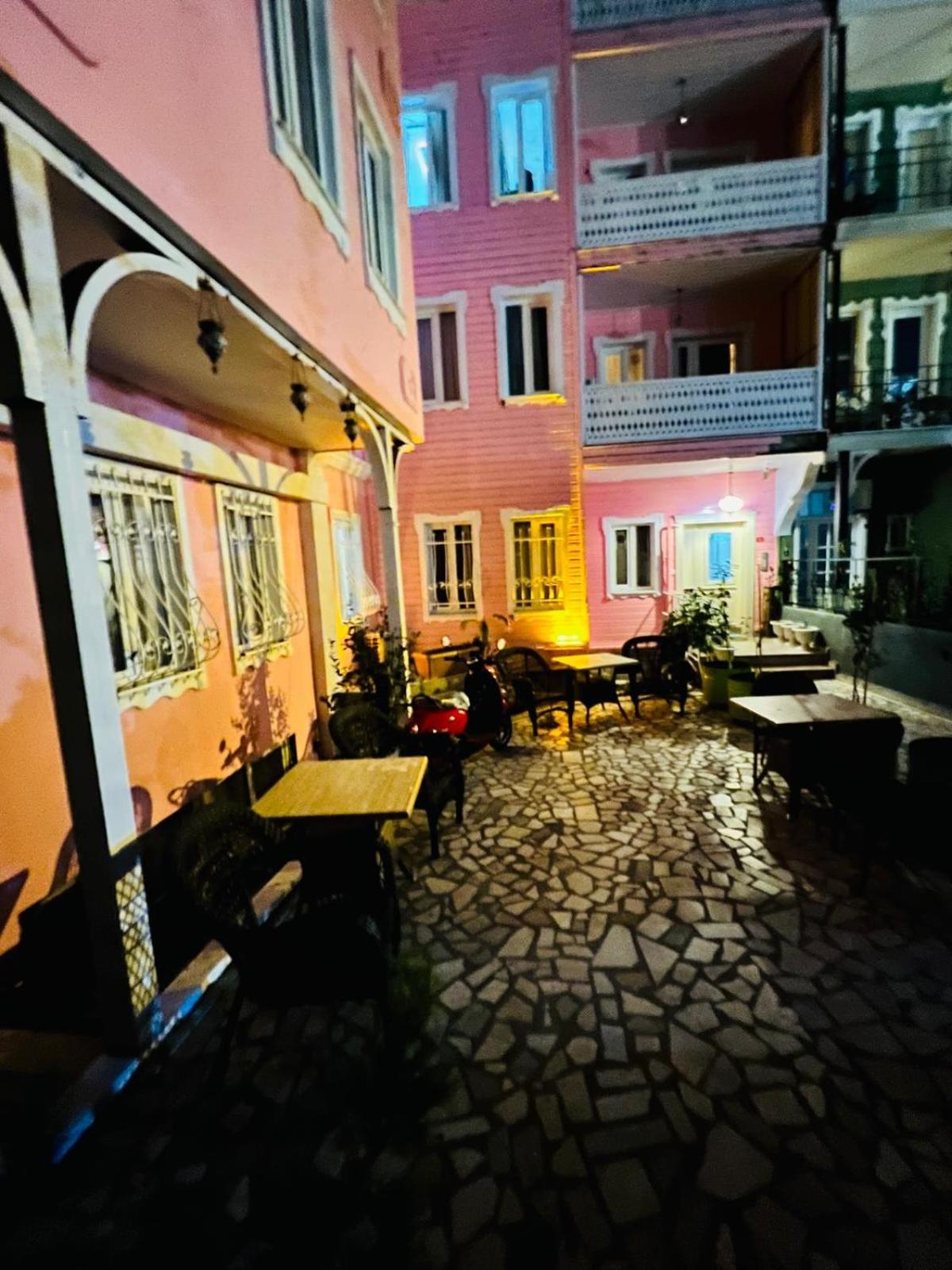 Pembe Koesk Old City Center Istanbul Exterior photo